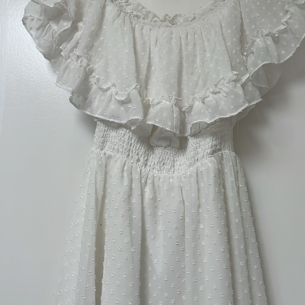 Exlura flouncy white dress - Picture 2 of 6